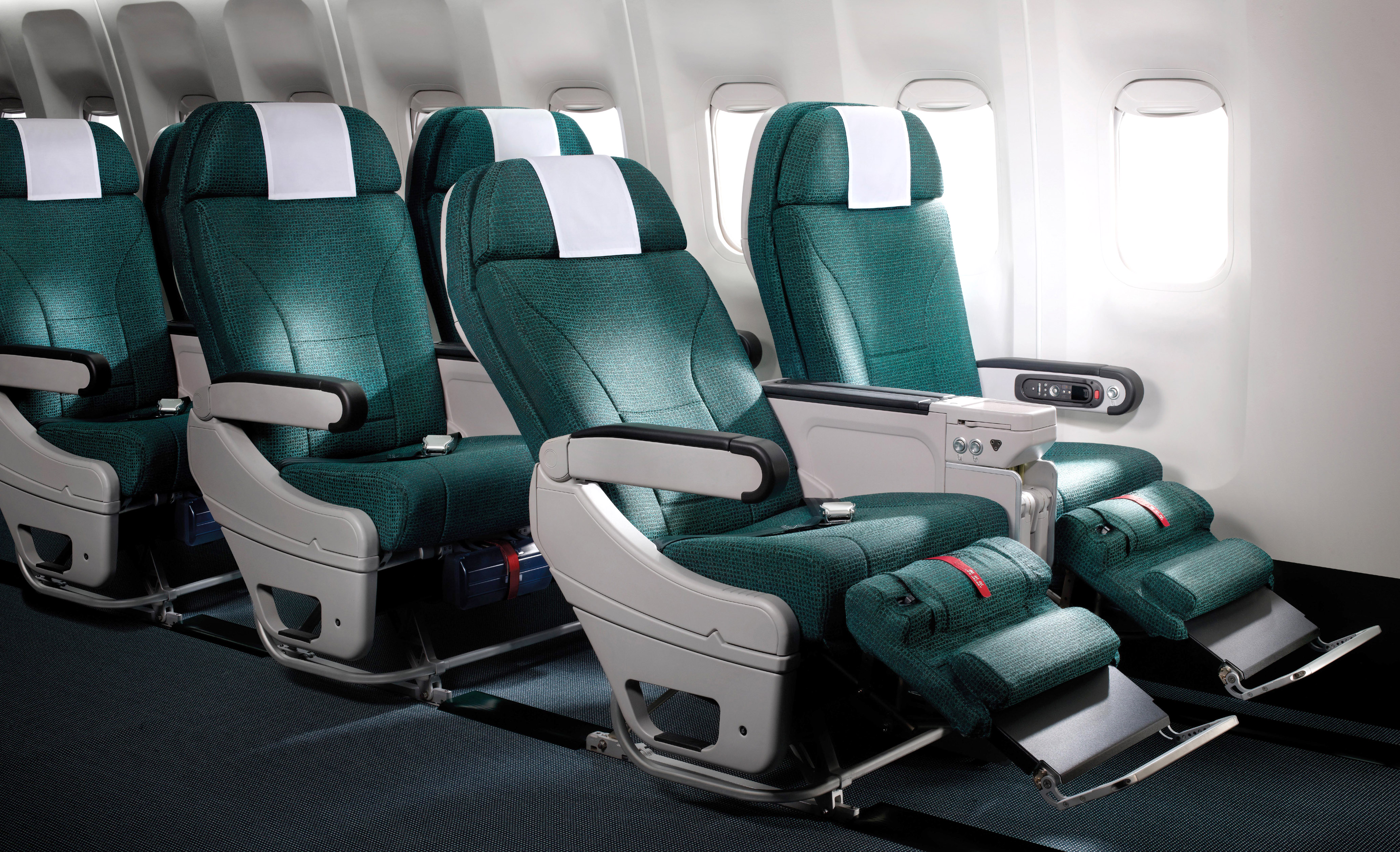 Cathay Pacific Tingkatkan Kuris Ekonomi Boeing